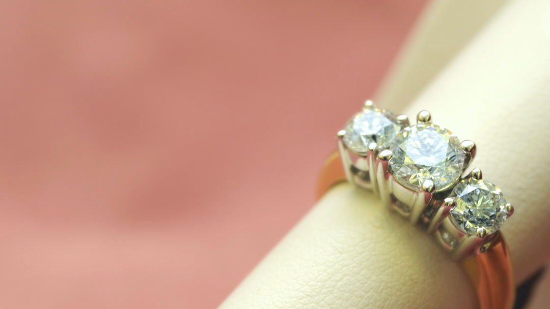 What is Solitaire Diamond?