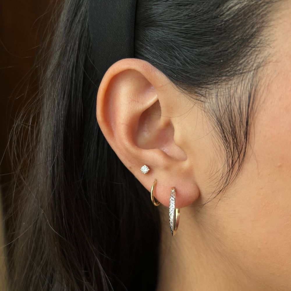 10K White Gold Small Hoop Earrings