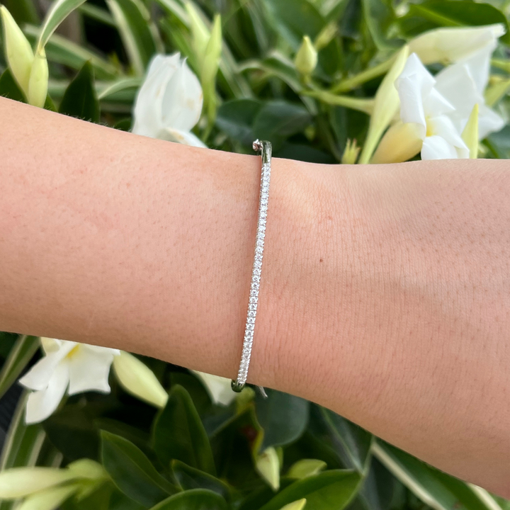 18K White Gold 0.46 CTW Diamond Bangle Bracelet