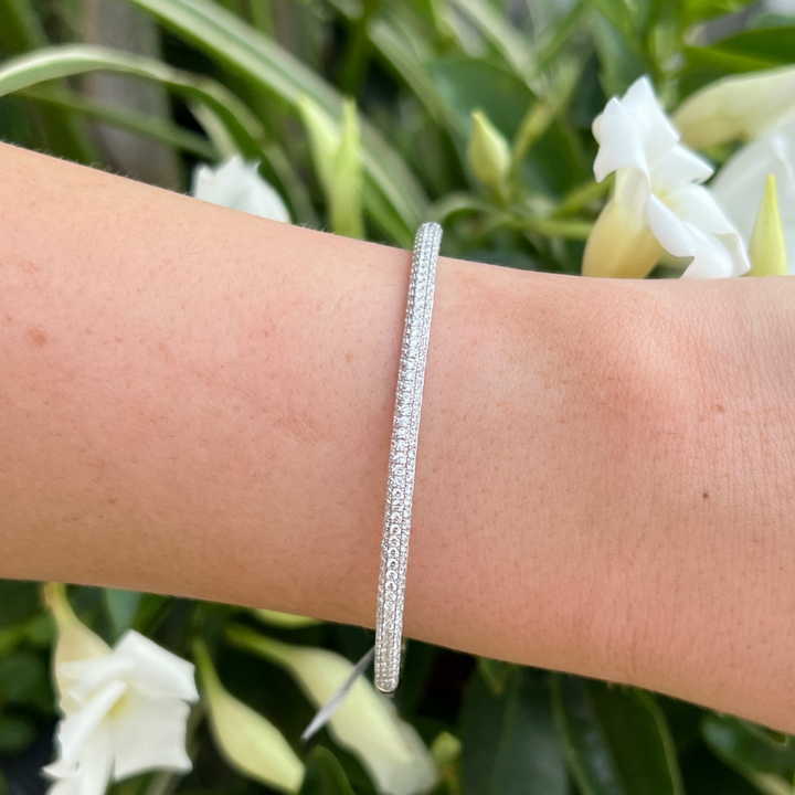 18K White Gold 1.66 CTW Diamond Bangle Bracelet