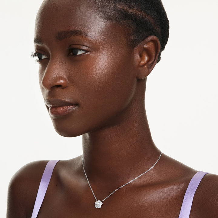 Swarovski Ariana Grande Rhodium Plated Flower Necklace With Clear Crystal And Crystal Pearl 5755817