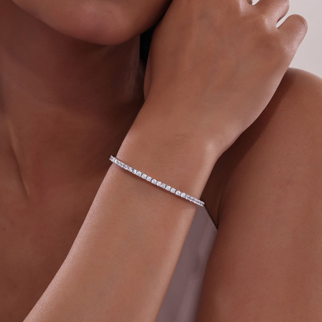 Sterling Silver Cubic Zirconia Flexible Bangle