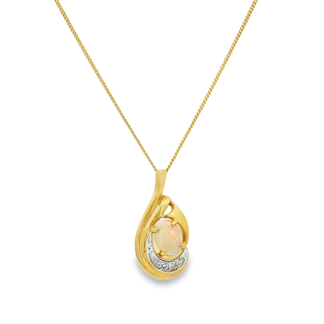 Estate - 10K Yellow And White Gold Opal And 0.03 CTW Diamond 18" Necklace