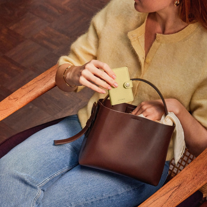Secrid Pebble Butter Yellow Miniwallet