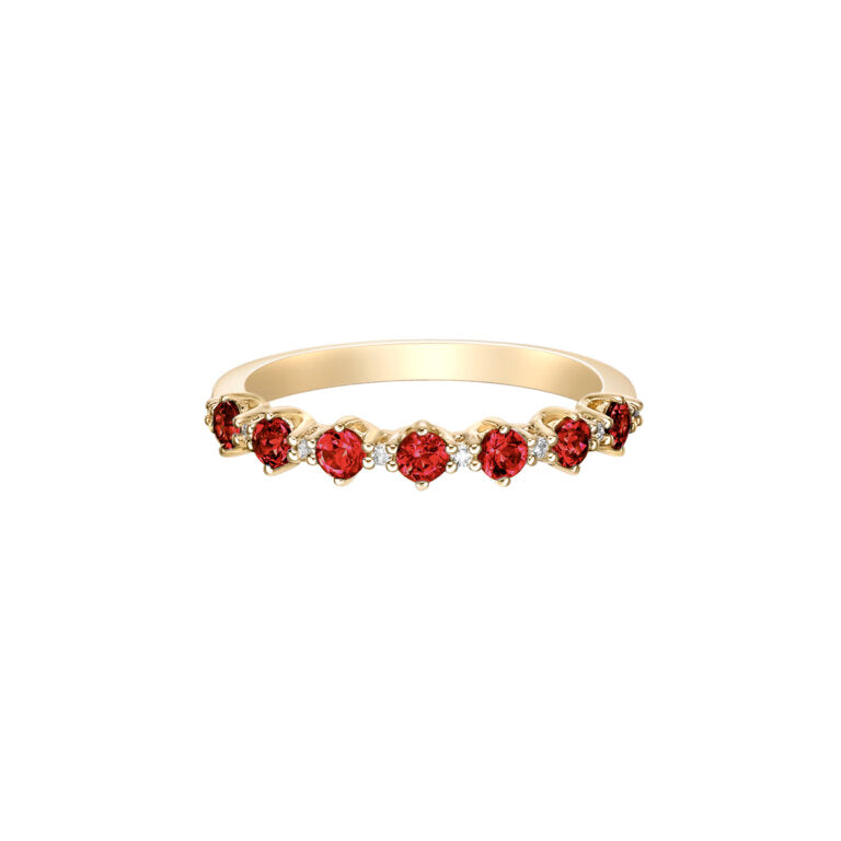 10K Yellow Gold 2.50mm Each Garnet And 0.05 TDW Diamond Ring