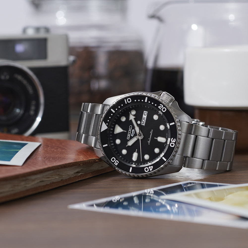Seiko 5 Sports SKX Series Men's Automatic Watch SRPD55K1J