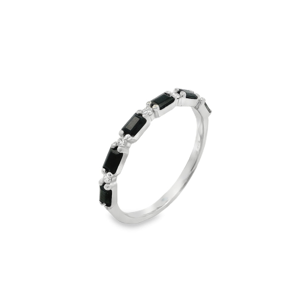14K White Gold Sapphire And 0.08 CTW Diamond Ring