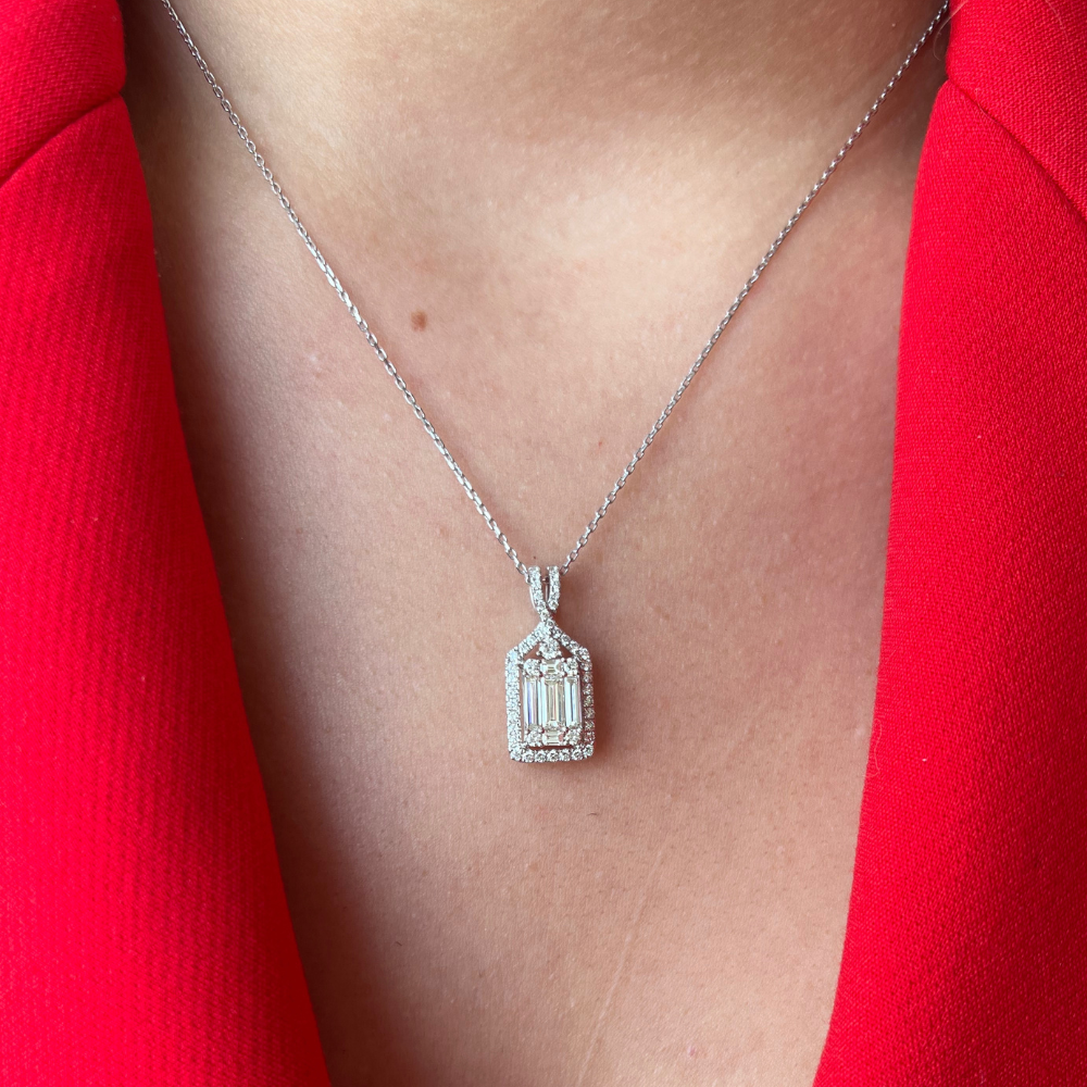 18K White Gold Baguette Cut And Round Brilliant Cut 1.15 CTW Diamond Pendant