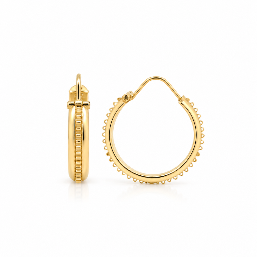 Estate - 18k Yellow Gold Medium Round Hoop Earrings